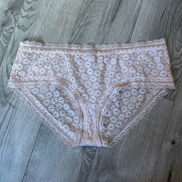 NWOT aerie baby pink mesh floral panty size XL - Picture 1 of 3